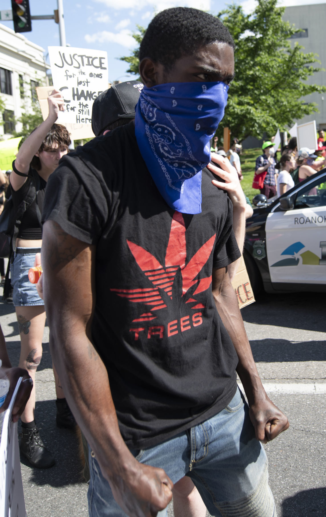 DH05302020 BLM-GeoFloydProtest p21